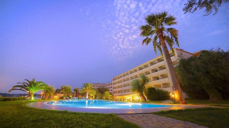 Elea Beach Dassia