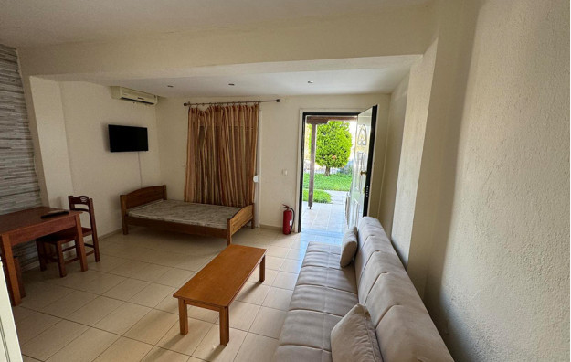 Vila Jorgos