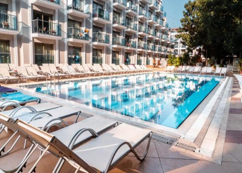Emre Beach Hotel
