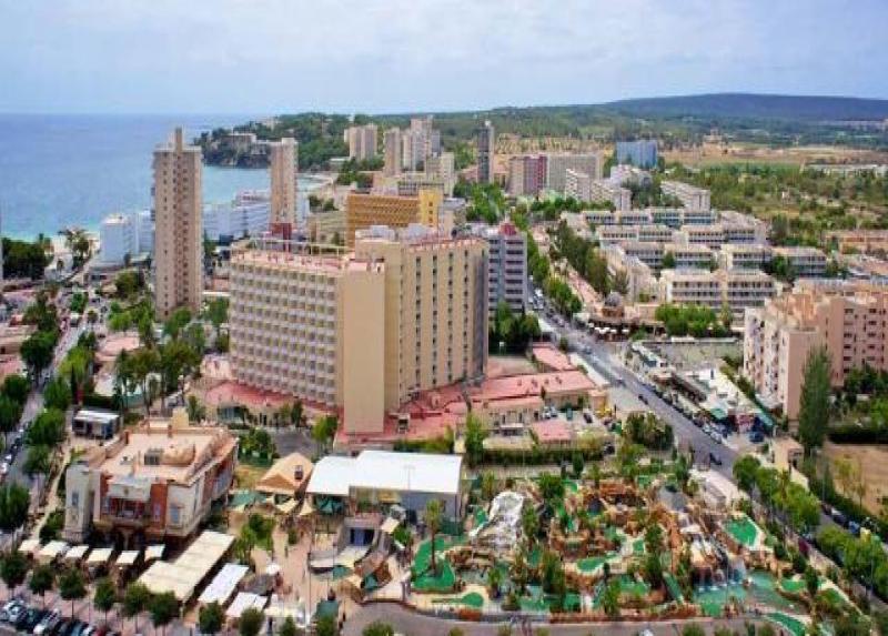 Sol Katamandu Park & Resort Hotel