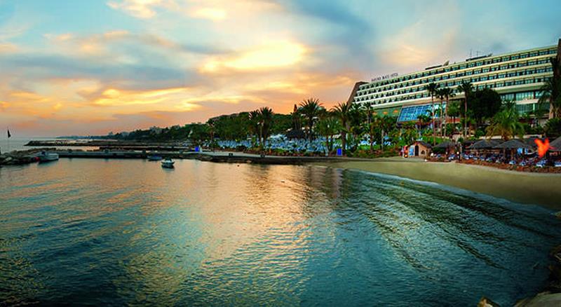 Amathus Beach Hotel