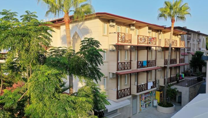 Eos Beach Resort