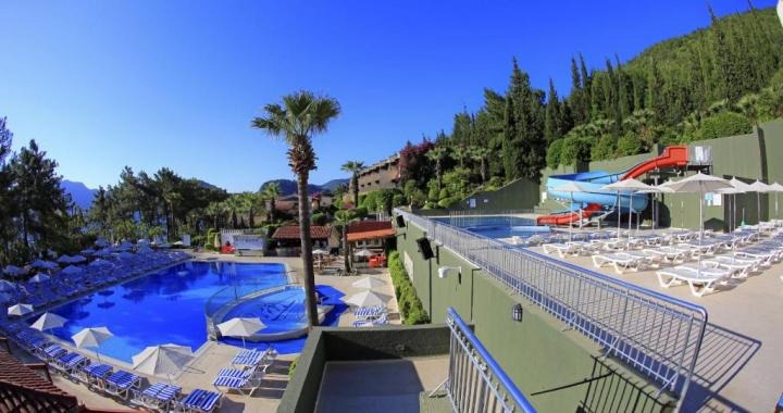 Hotel Labranda Mares