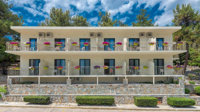 Tosca Beach Hotel