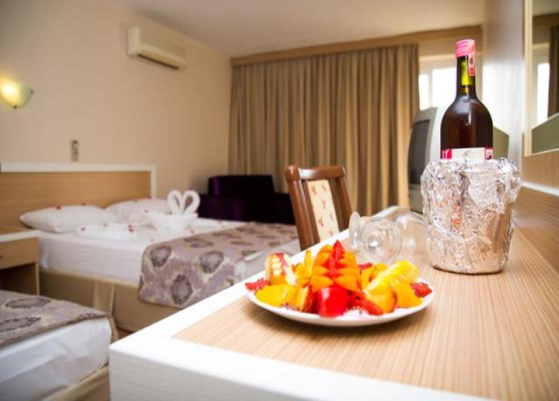 Tuntas Beach Hotel