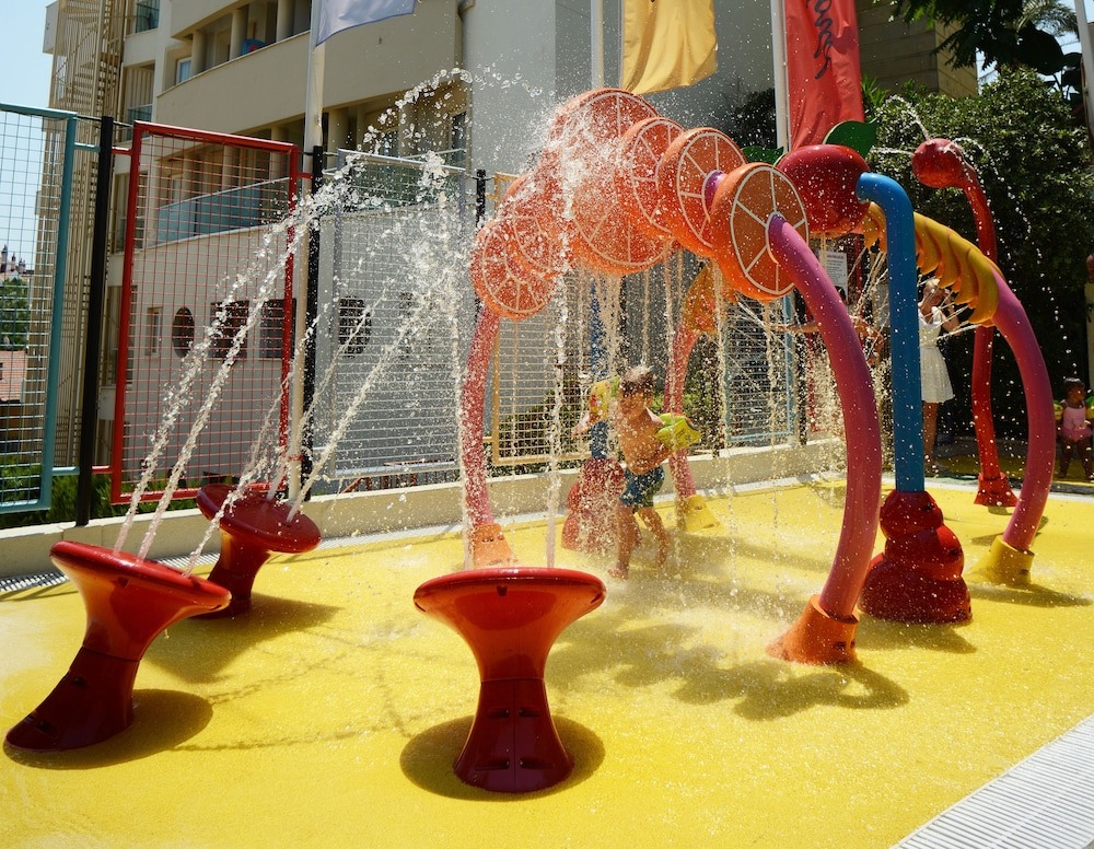 Grand Cettia Hotel