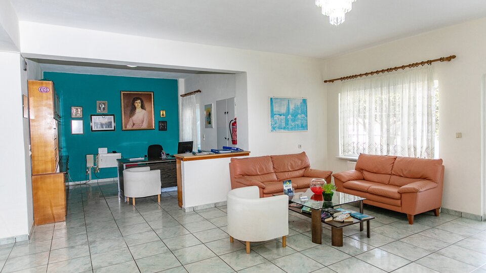 Eleni Hotel