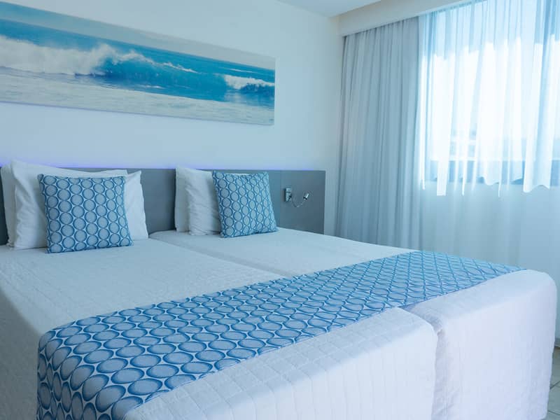 Hotel Anonymous Beach