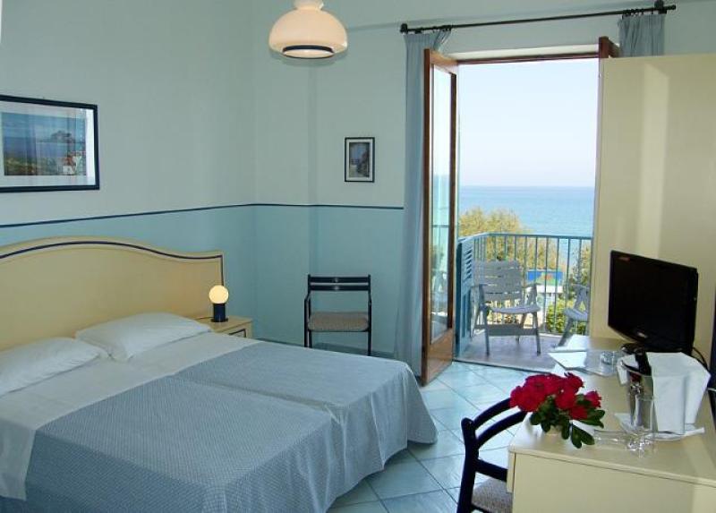 Tourist Hotel
