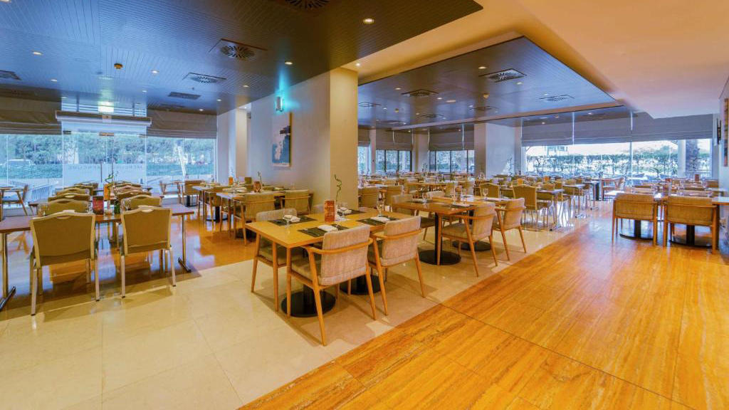 Mercure Dubai Barsha Heights Hotel Apartments