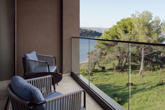 The Isolano, Cres, Autograph Collection