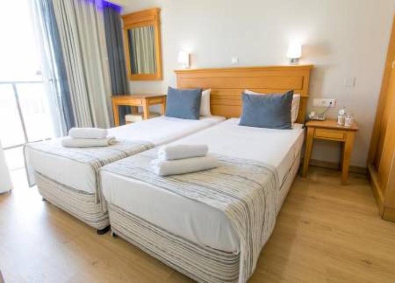 City Plus (Ex.Costa Park) Hotel