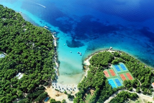Turističko Naselje Kamp Pine Beach