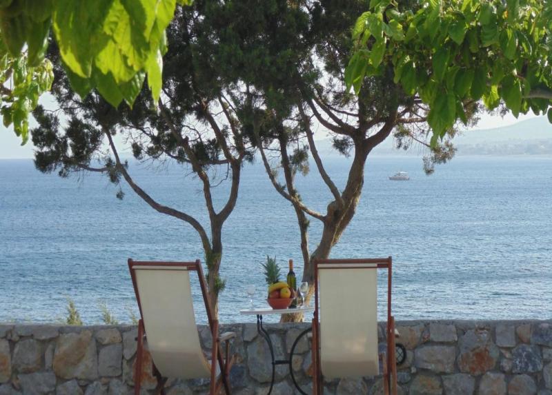 Peraktio Beach Apartments