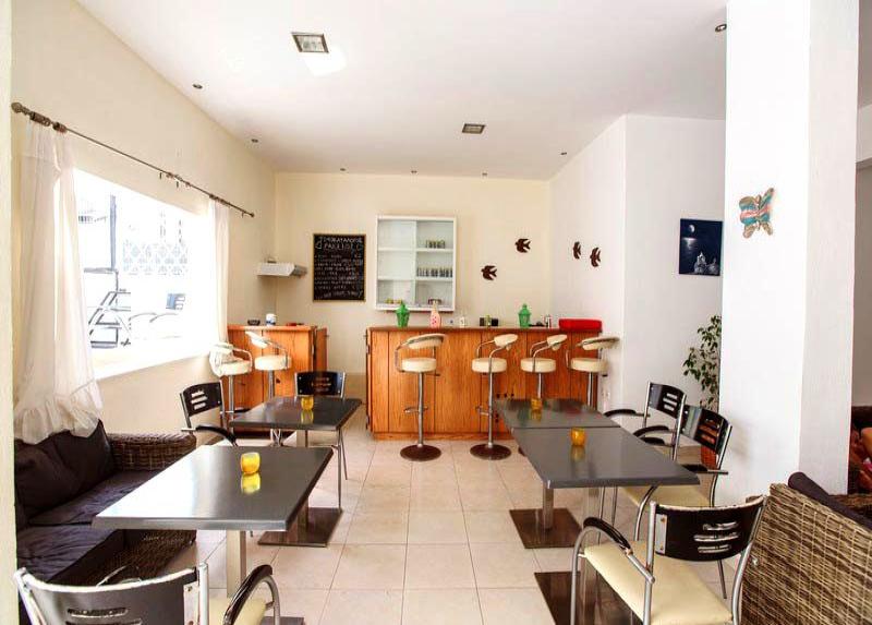 Karafelas Aparthotel