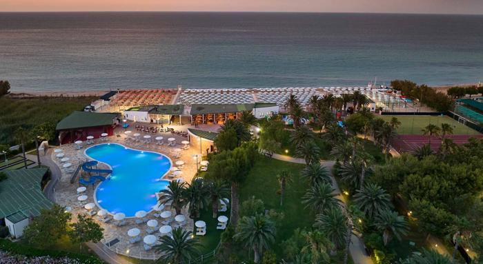 GranSerena Hotel