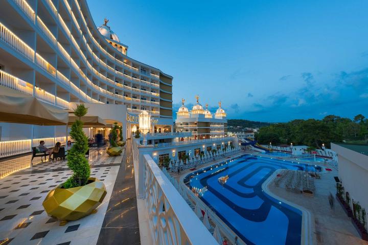 Oz Sui Hotel