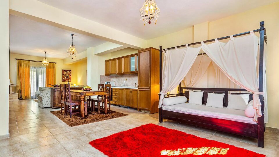 Akritas Ef Zin Villas and Suites