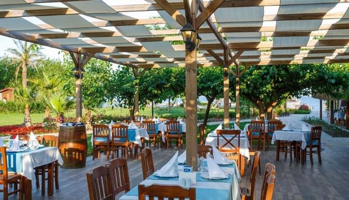 Hotel Lucida Beach