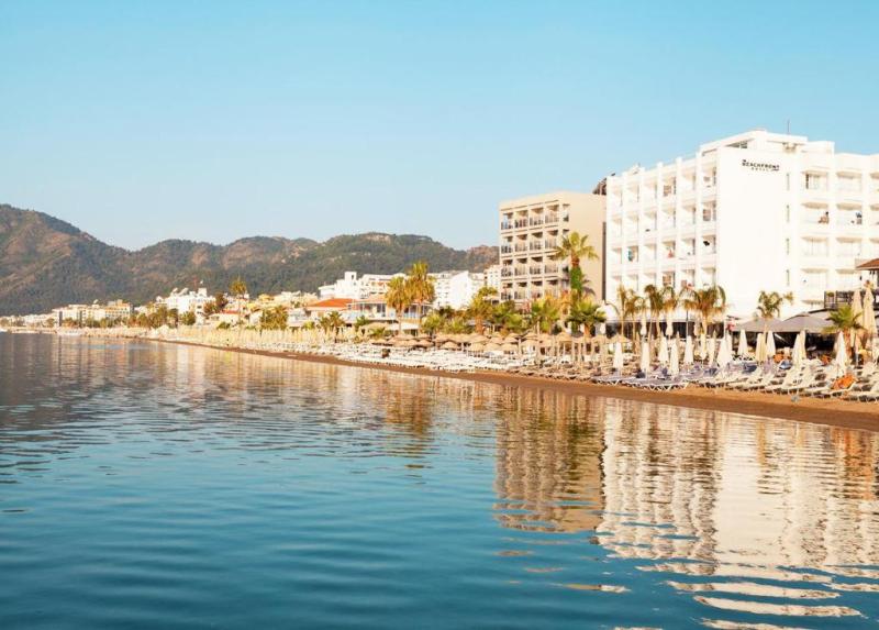The Beach Front Hotel Adults Only 16+ Hotel
