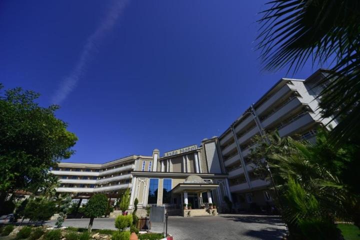 Hotel Linda Resort
