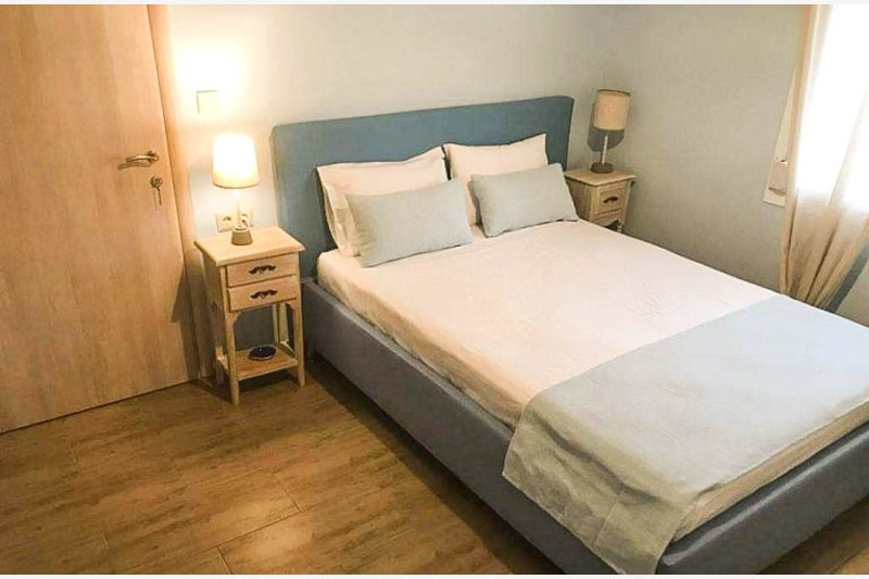 Vila Blue and White Luxury III