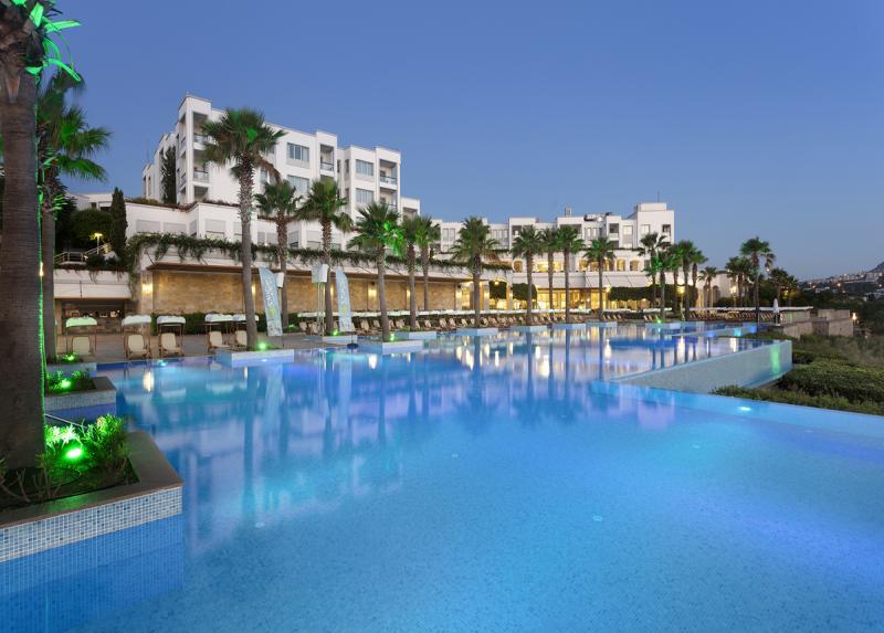 Xanadu Island Hotel