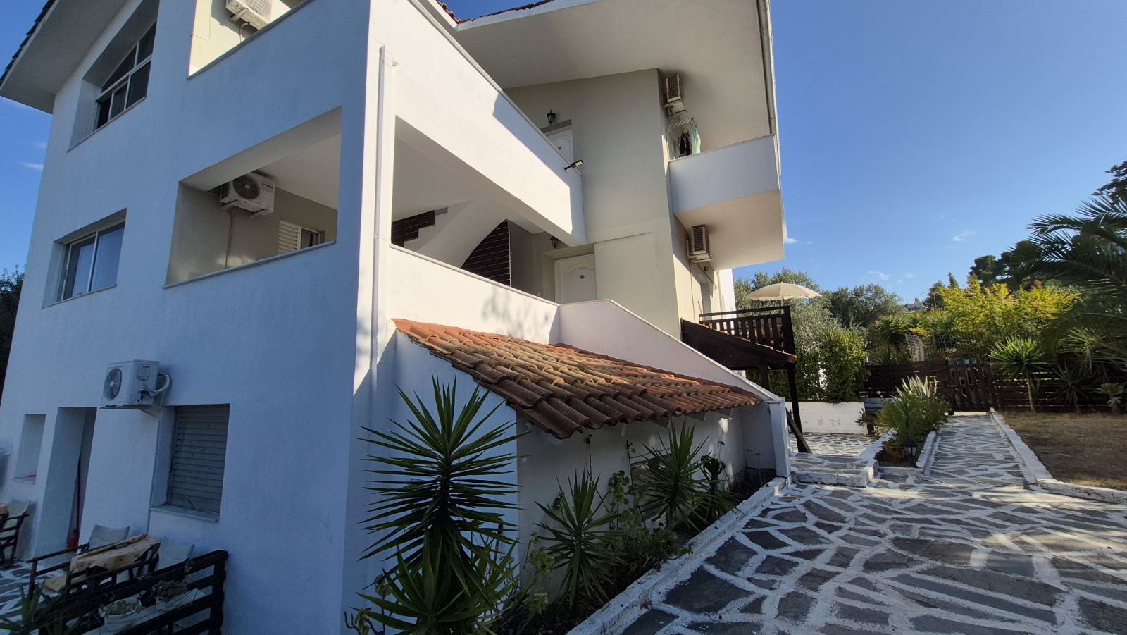 Vila Alexandros Garden