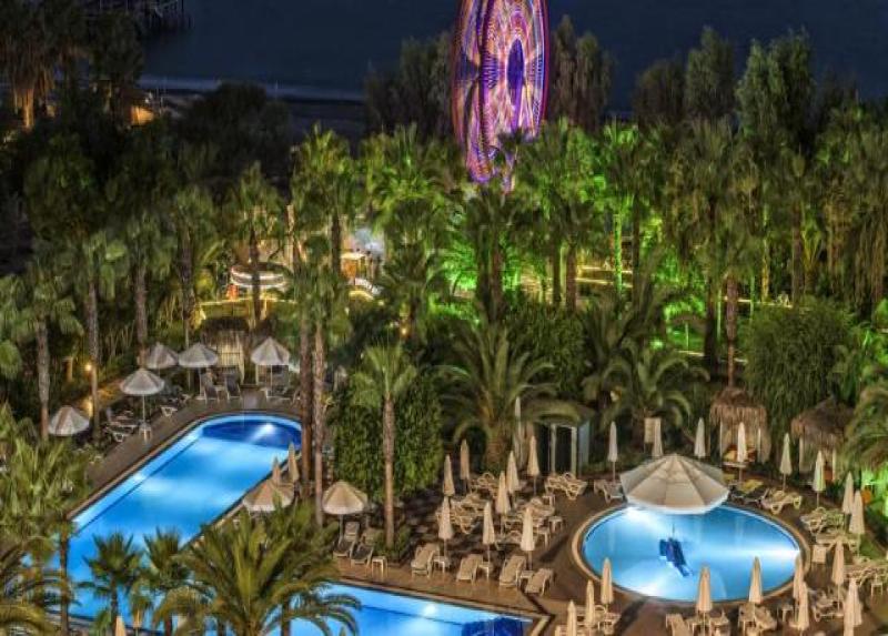 Delphin Deluxe Resort Hotel