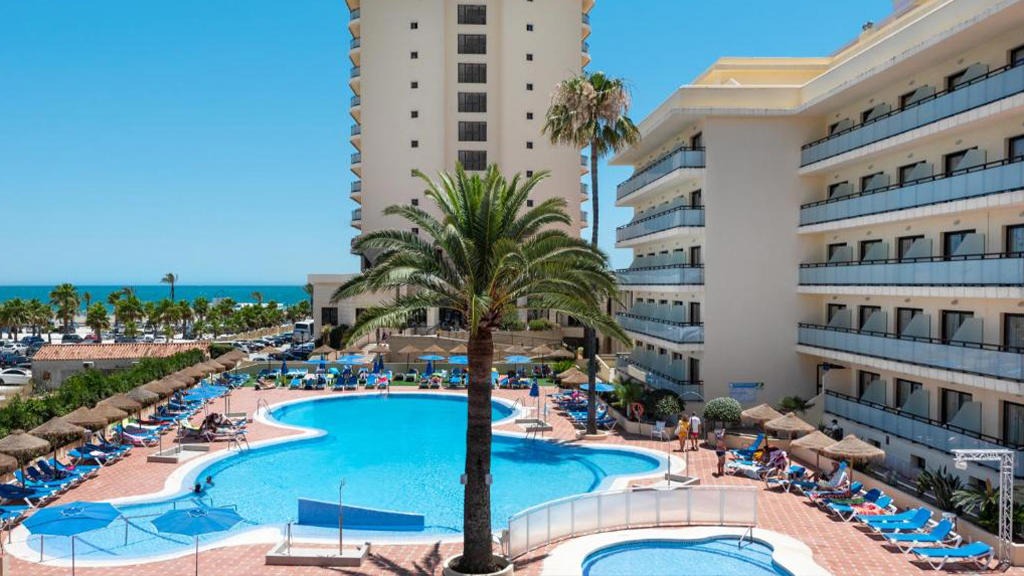Hotel Puente Real 