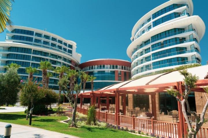 Hotel Baia Lara