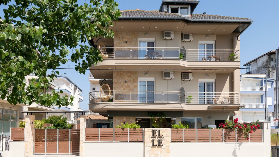 Elle Rooms and Suites