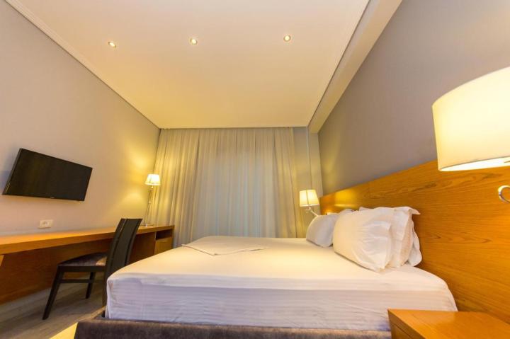 Hotel Agimi & S