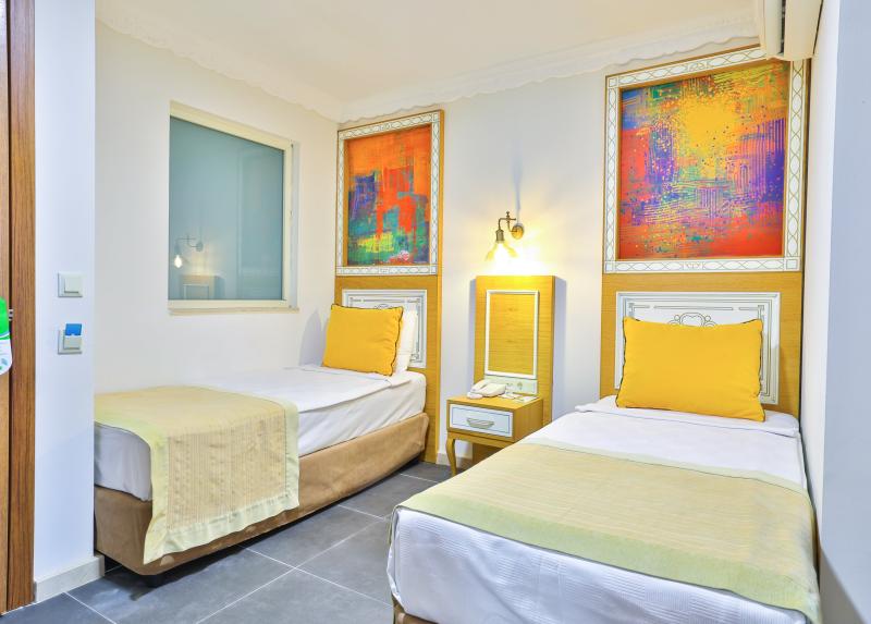 Crystal Club World Of Colours Hotel