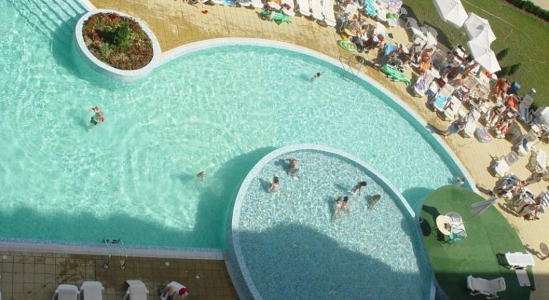Globus Hotel