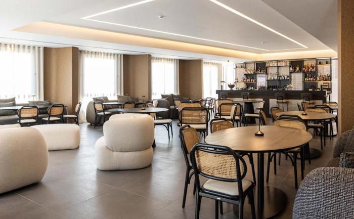 Glam Spa Resort and Terrace