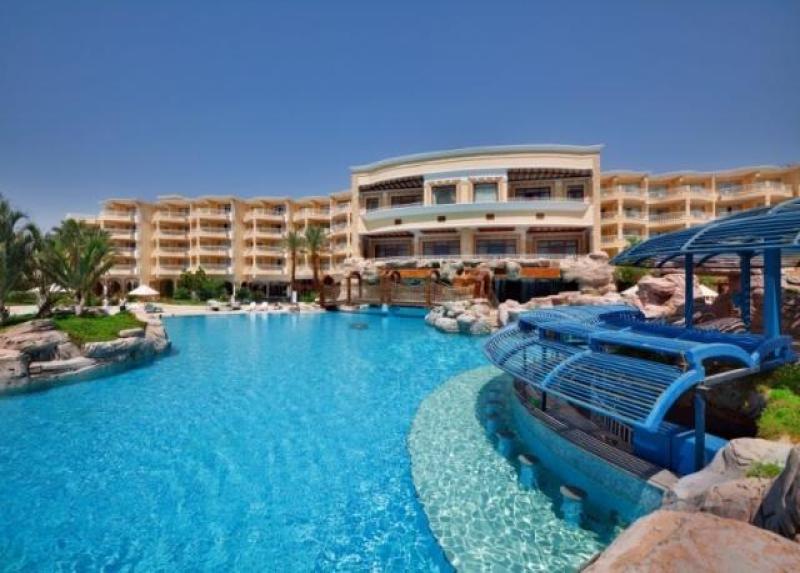 Palm Royal Resort - Soma Bay Hotel