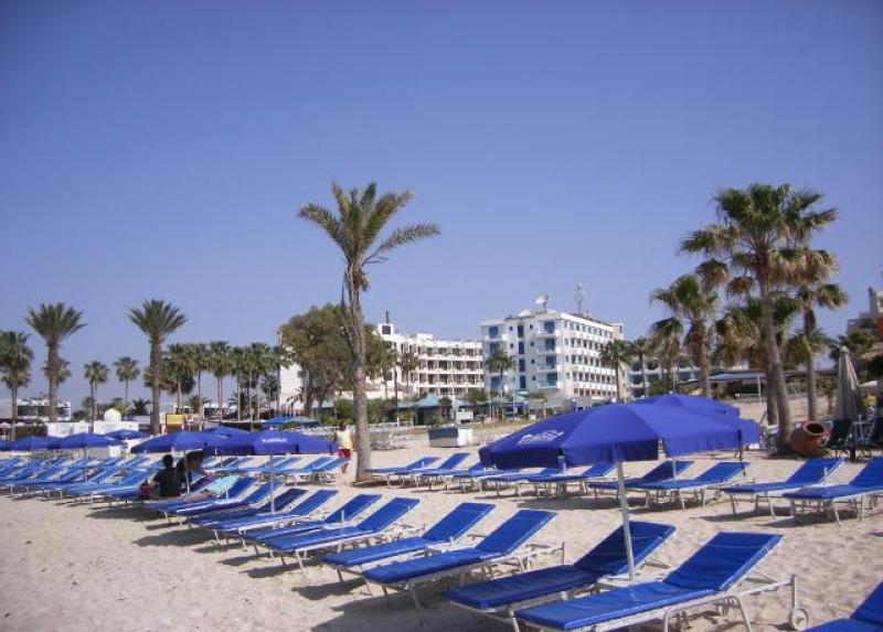Anonymous Beach Adult 16+ Hotel