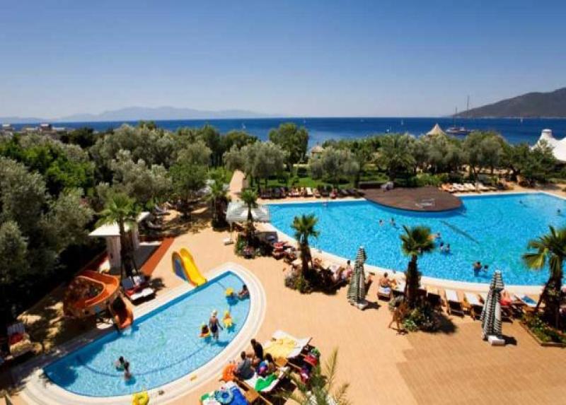 Latanya Park Resort Hotel