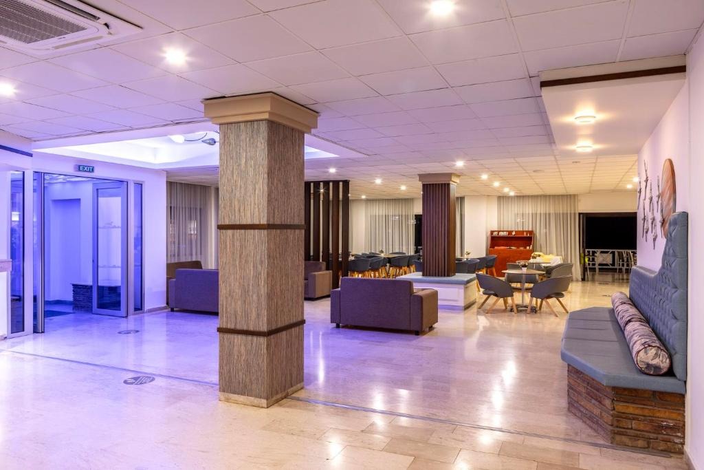Seagull Hotel Apartments