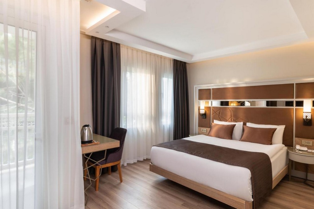Topkapi Palace Swandor Hotel