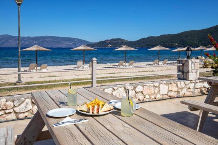Hotel Sami Beach