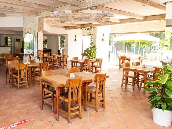 Hotel Club Flora