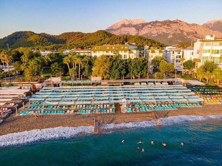 Lancora Beach