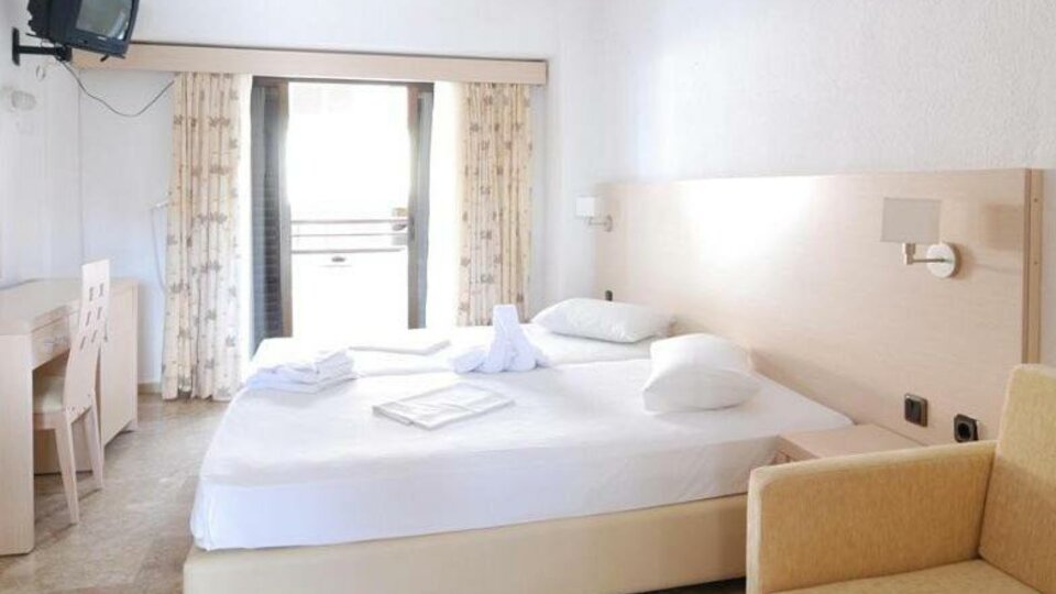 Hotel Hanioti Grand Victoria