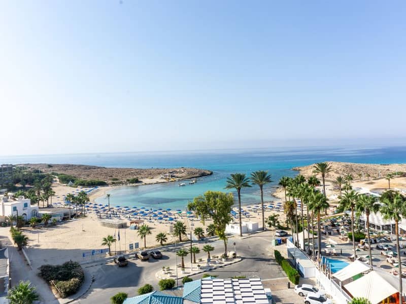 Hotel Anonymous Beach