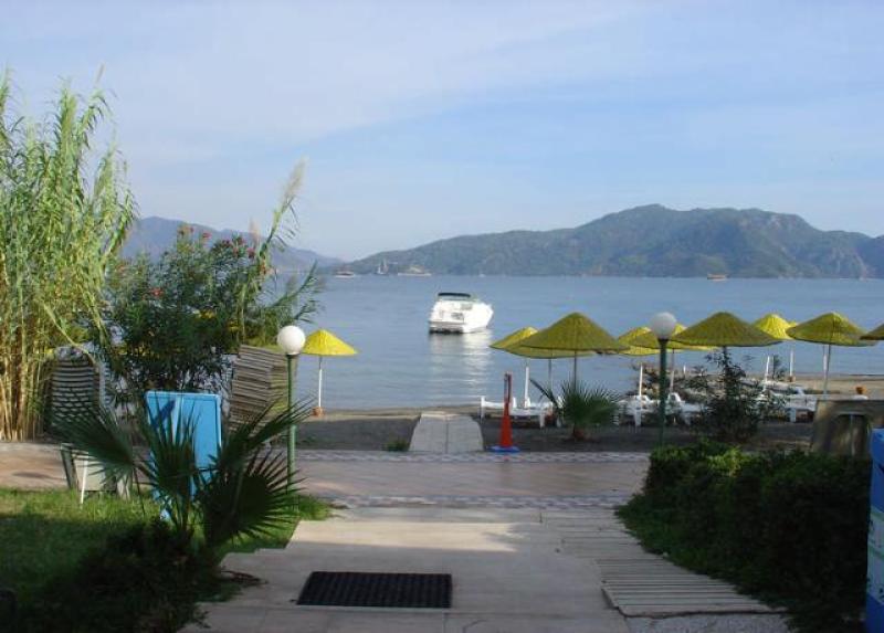 Amos Hotel