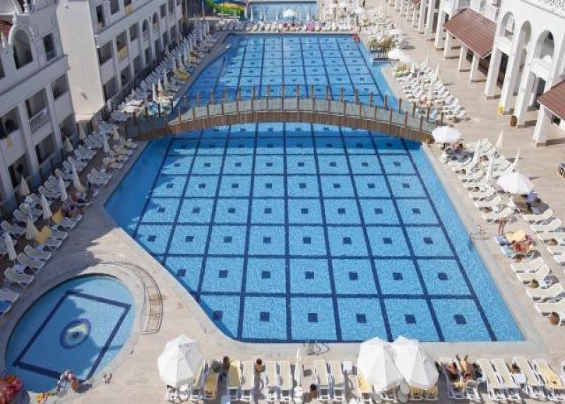 Side Premium Hotel