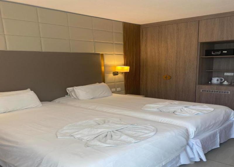 Tsokkos Beach Hotel
