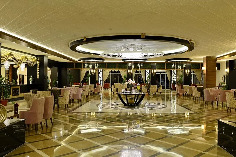 Lake & River Side Hotel & Spa